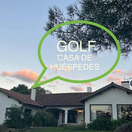 Вілла Golf - Casa De Huespedes Танділ Екстер'єр фото